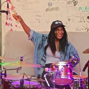 Meet your Posher, Rhea